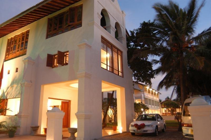 Hotel Sunset Beach Negombo Dış mekan fotoğraf