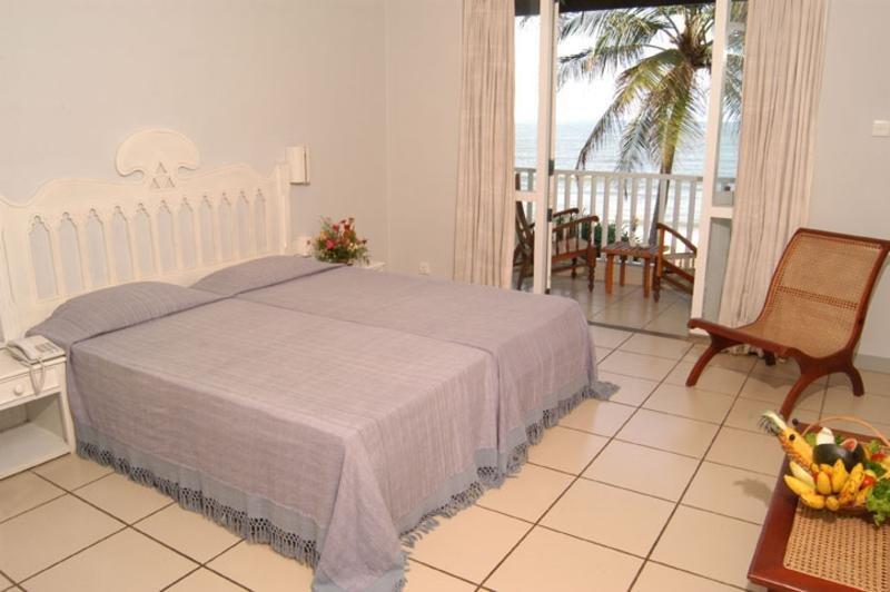 Hotel Sunset Beach Negombo Dış mekan fotoğraf